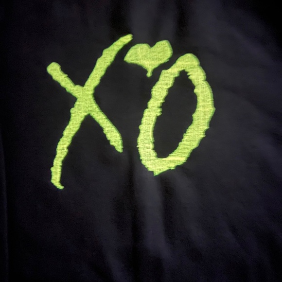 The Weeknd “inspired “glow hoodie socks and keychain - Picture 1 of 9